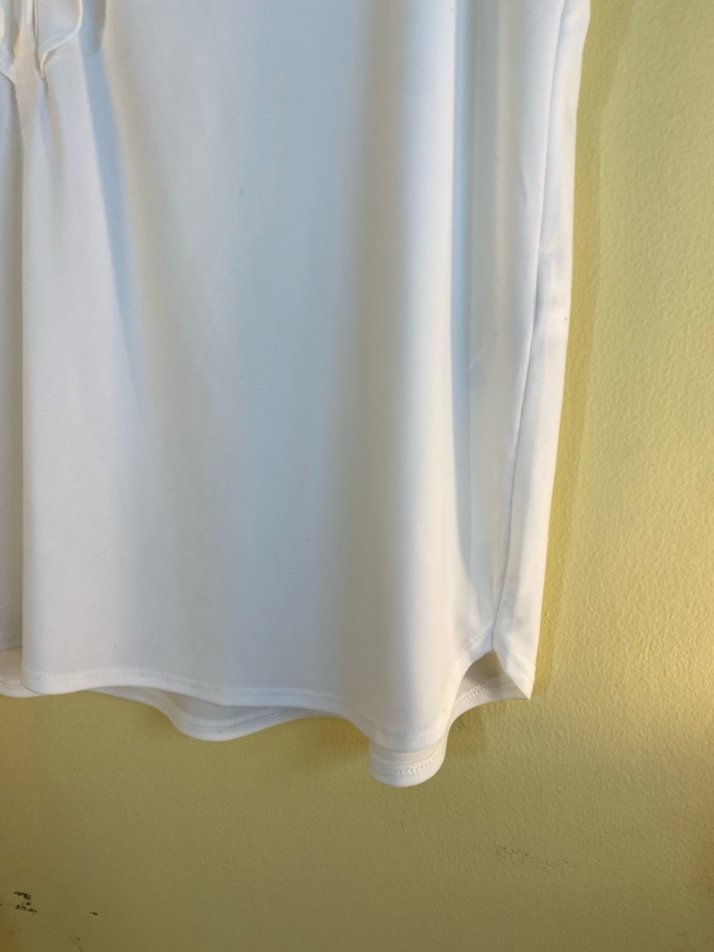 White House Black Market White Ruffle-Trim V-Neck Blouse NWO Tags - Picture 4 of 7